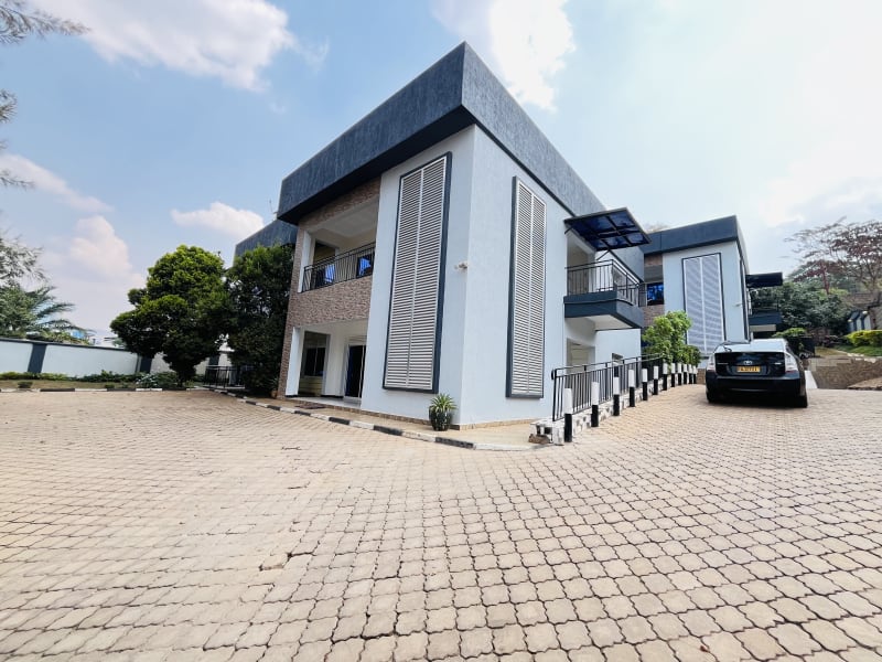 4 Bedroom Apartment for Rent in Kiyovu