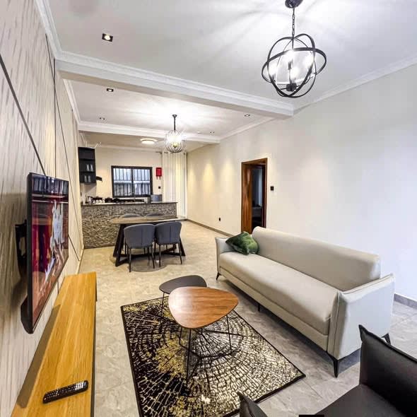1 Bedroom Apartment for Rent – Furnished And Rooftop Access in Kagarama