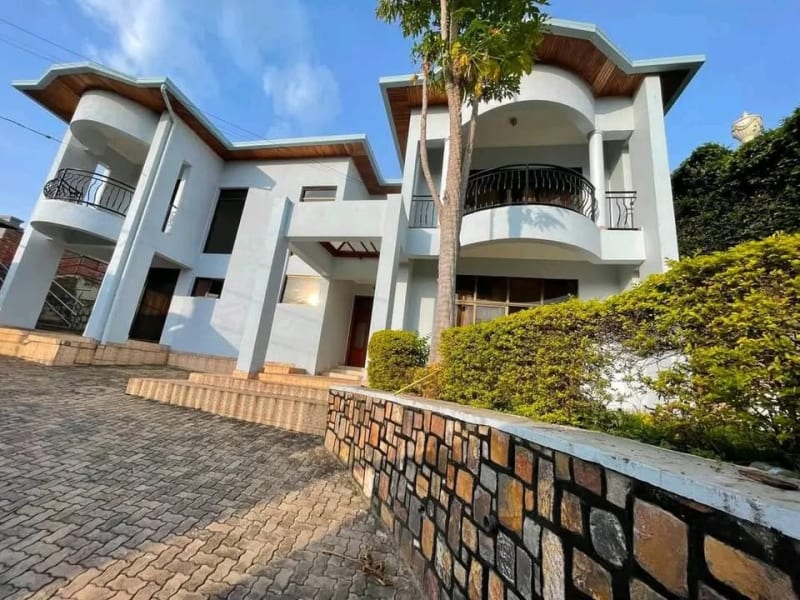 Unfurnished 5 Bedroom House for Rent in Nyarutarama, Kigali