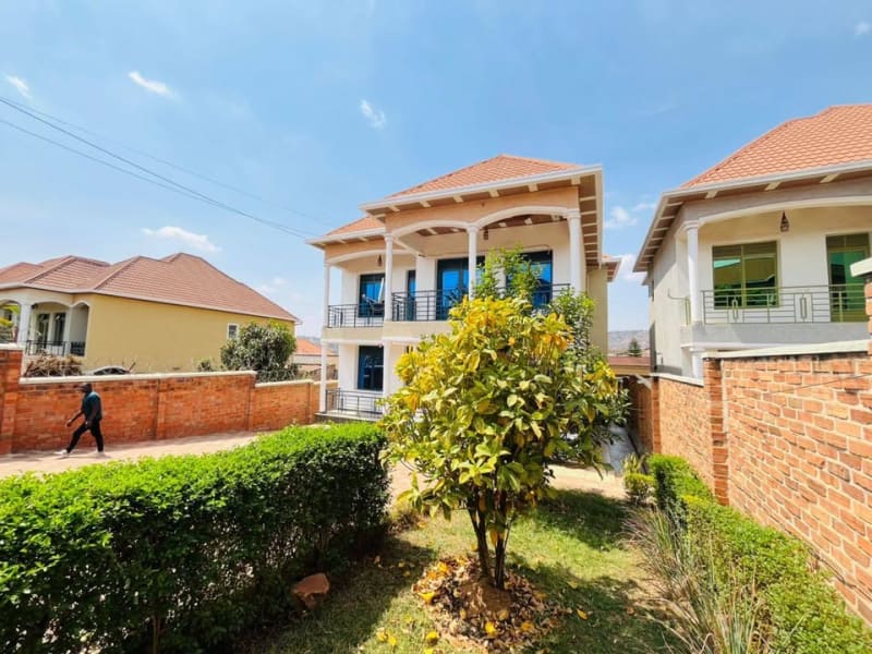 5 Bedroom Unfurnished House for Rent in Kibagabaga