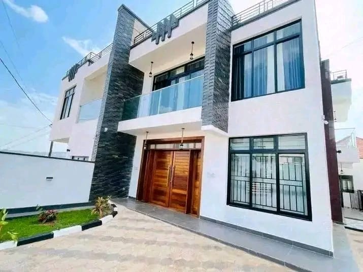 Furnished 4 Bedroom House for Rent in Rebero, VIP Neighborhood