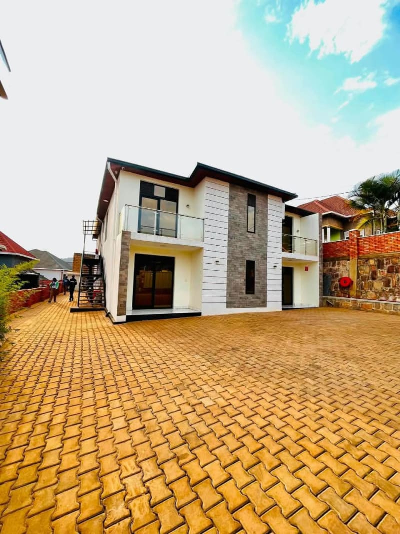 Near Rebero Resort: 2 Bedroom Unfurnished Apartment for Rent in Rebero