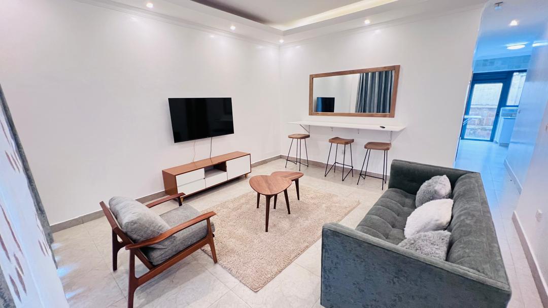 NYARUTARAMA 1bed-2bath 700$ rent furnished apartment Call +250788908125