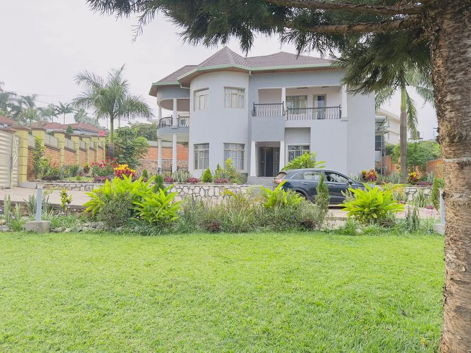 🏡 FULLY FURNISHED 5-BEDROOM SELF-CONTAINED HOUSE FOR RENT IN GACURIRO – NEAR SIMBA SUPERMARKET