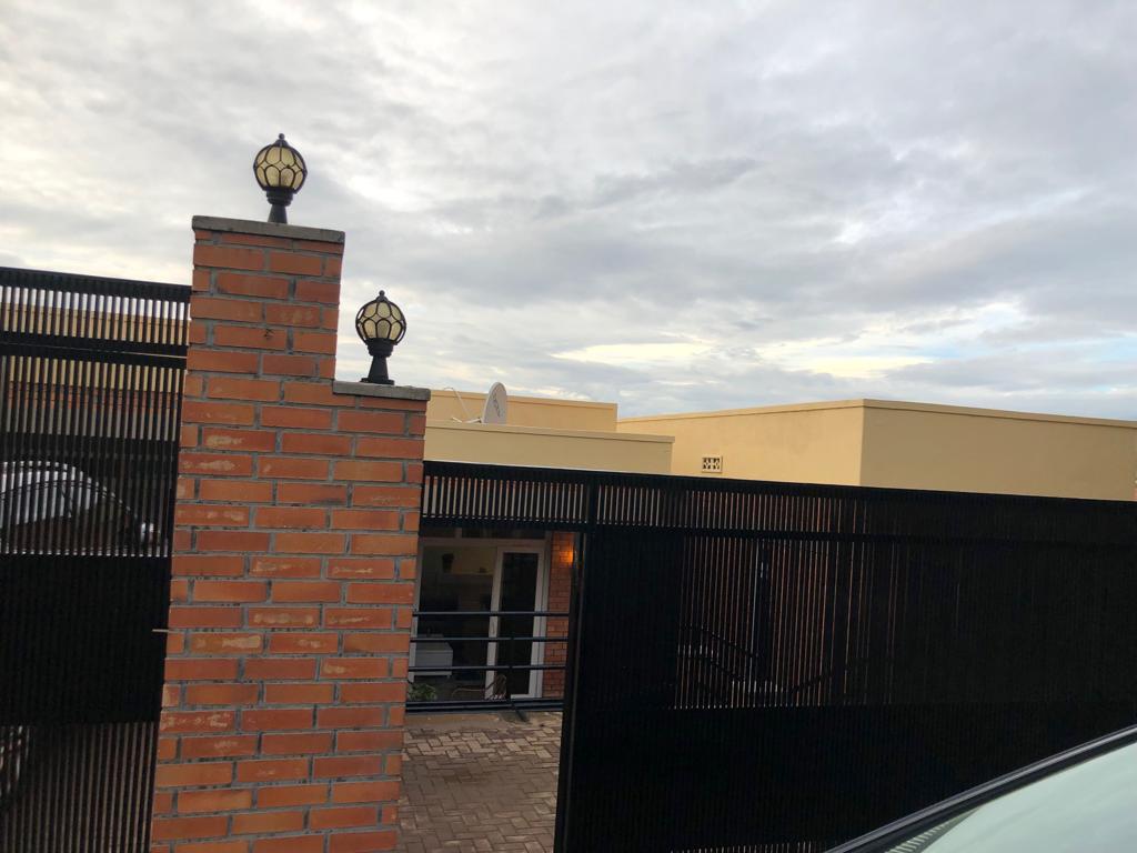 H009 VERY CLEAN HOUSE FOR RENT IN KIBAGABAGA – PRIME NEIGHBORHOOD