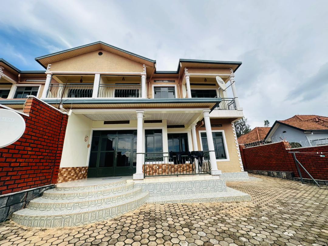  H005 Modern House for Rent in Rebero – Near Sawa City Supermarket