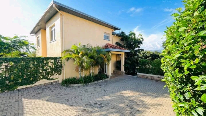 H076 🏡 Unfurnished Luxury House for Rent in Kibagabaga (Estate Location)