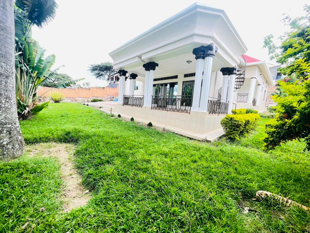 H084 🏡 Luxury Unfurnished House for Rent in Kibagabaga (VIP Neighborhood