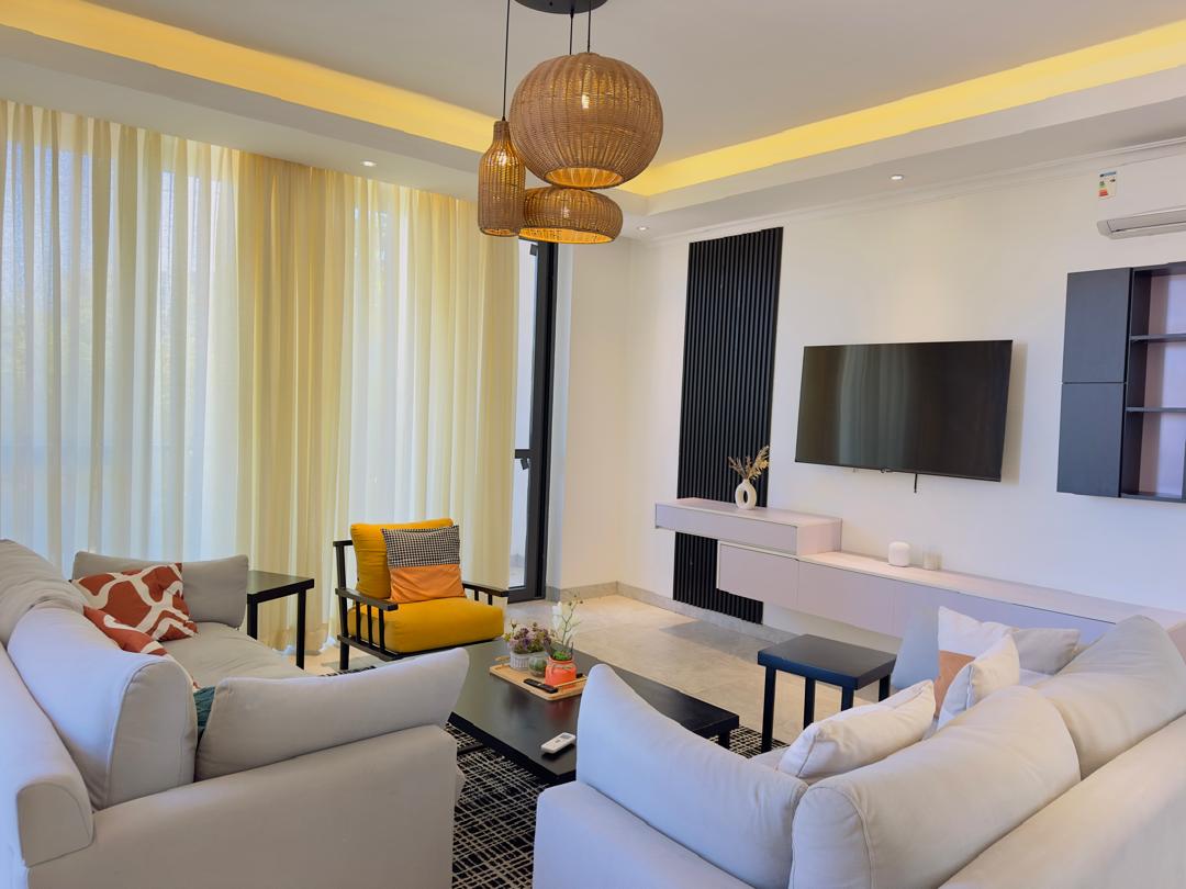 A085 Luxury fully furnished 3-bedroom apartment for rent in Kibagabaga,