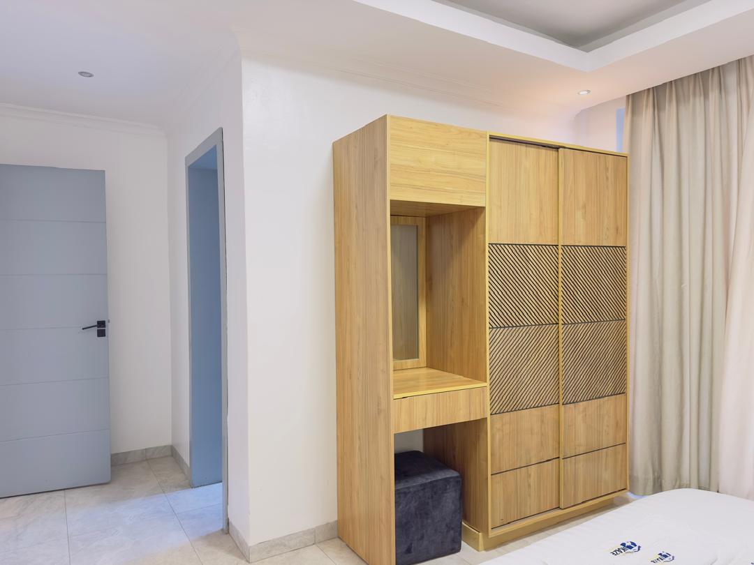 A085 Luxury fully furnished 3-bedroom apartment for rent in Kibagabaga, image 5