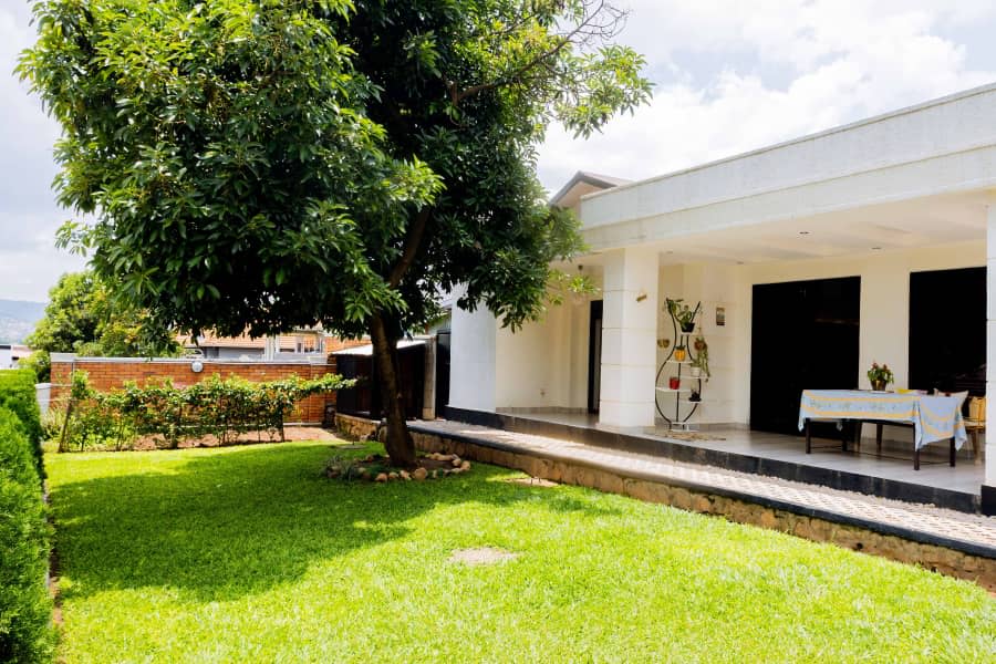 HO96 🏡 House for Rent in Kibagabaga – Comfortable & Convenient Living