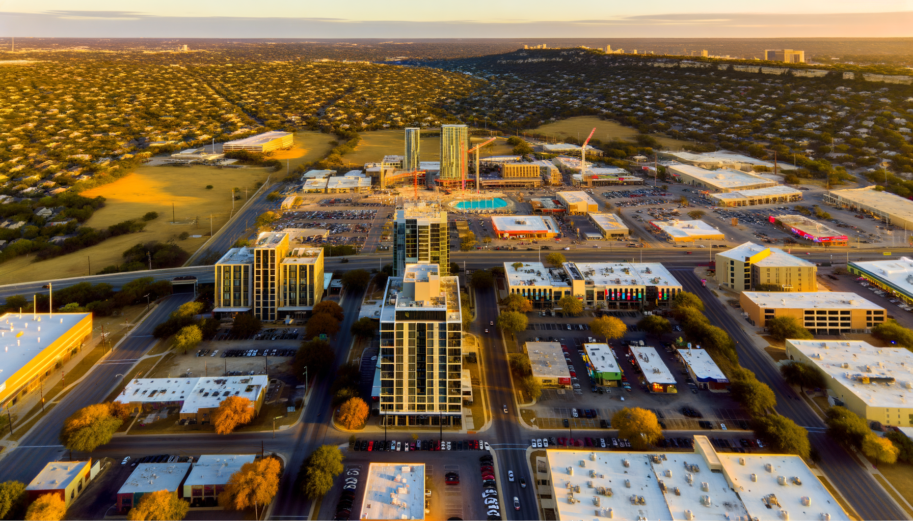 Austin's Latest Real Estate Buzz: New Developments and Local Charm Unveiled