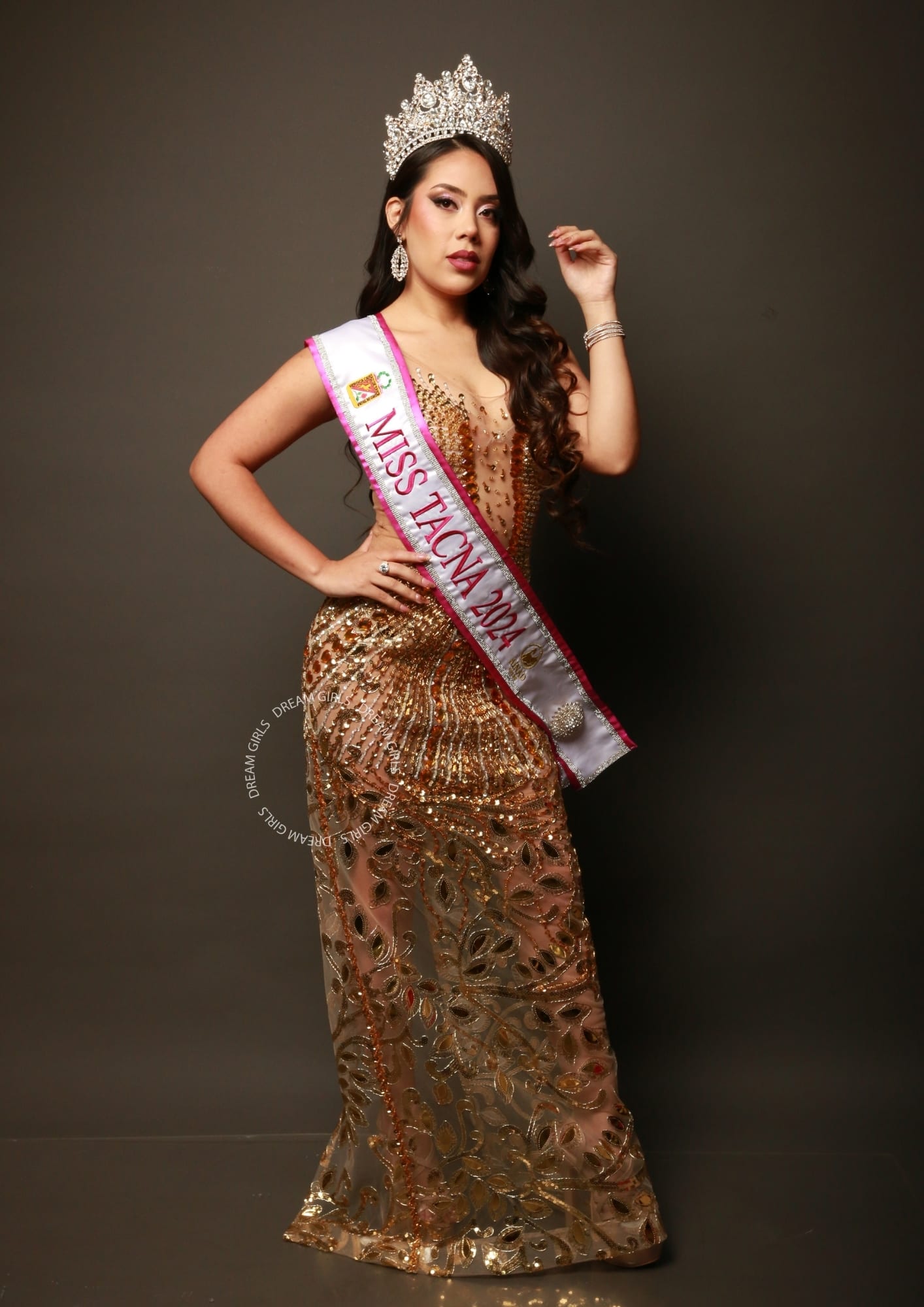 COLECCION SANGRE DE REINA — LINAJE DORADO