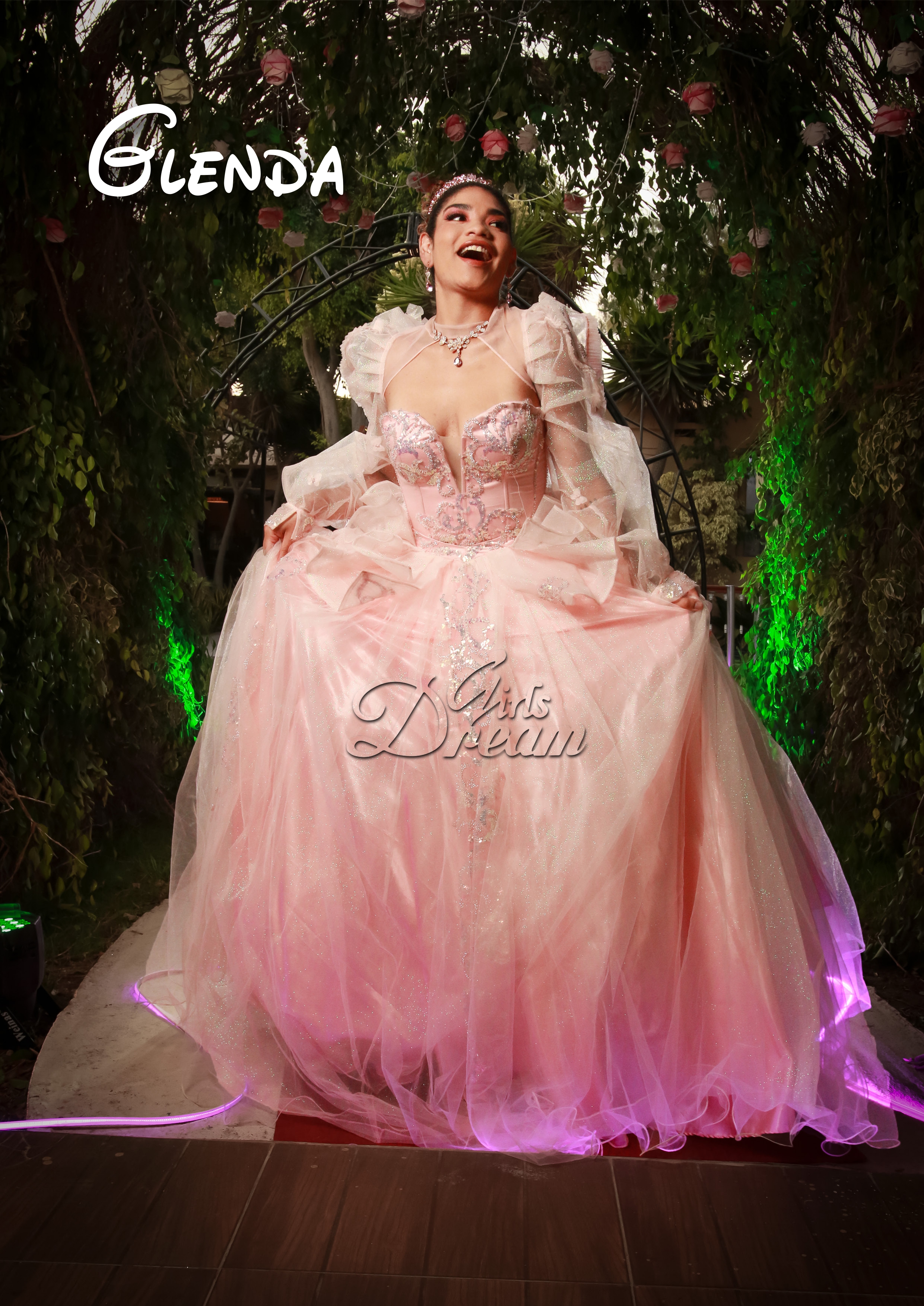 COLECCION PRINCESAS DE DISNEY - GLENDA (vista 1)