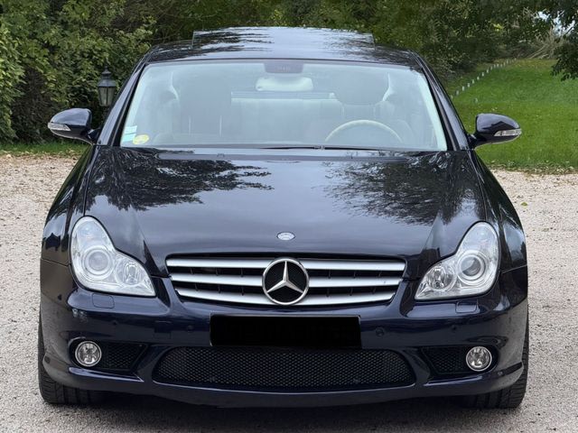 Mercedes-Benz Limousine Bild 3