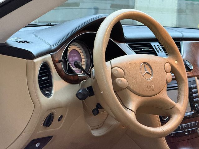 Mercedes-Benz Limousine Bild 5