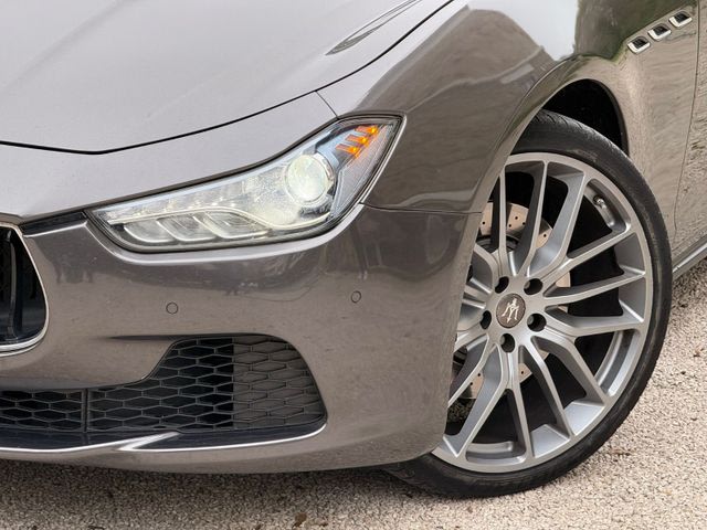 Maserati Limousine Bild 3