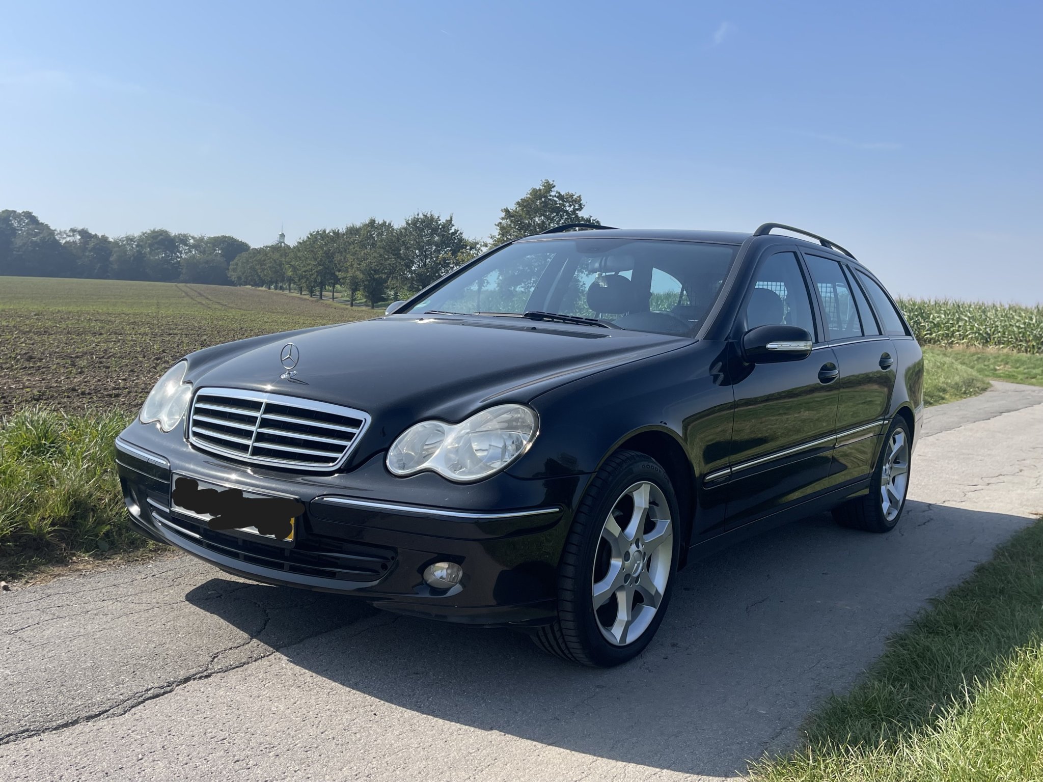 Mercedes-Benz Kombi Bild 3