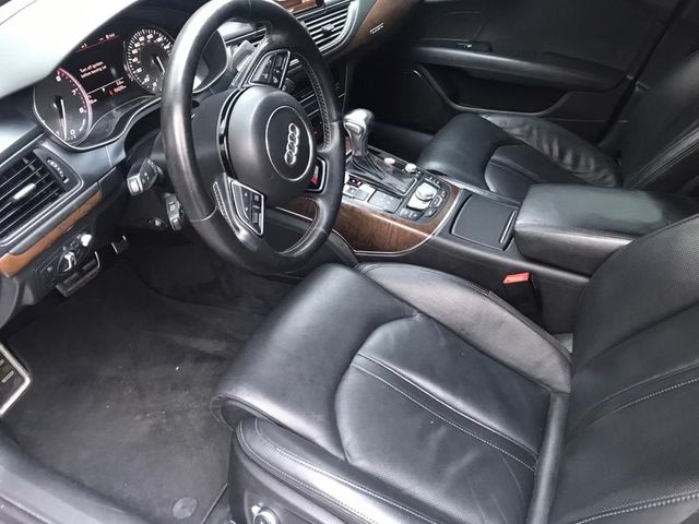 Audi Limousine Bild 4