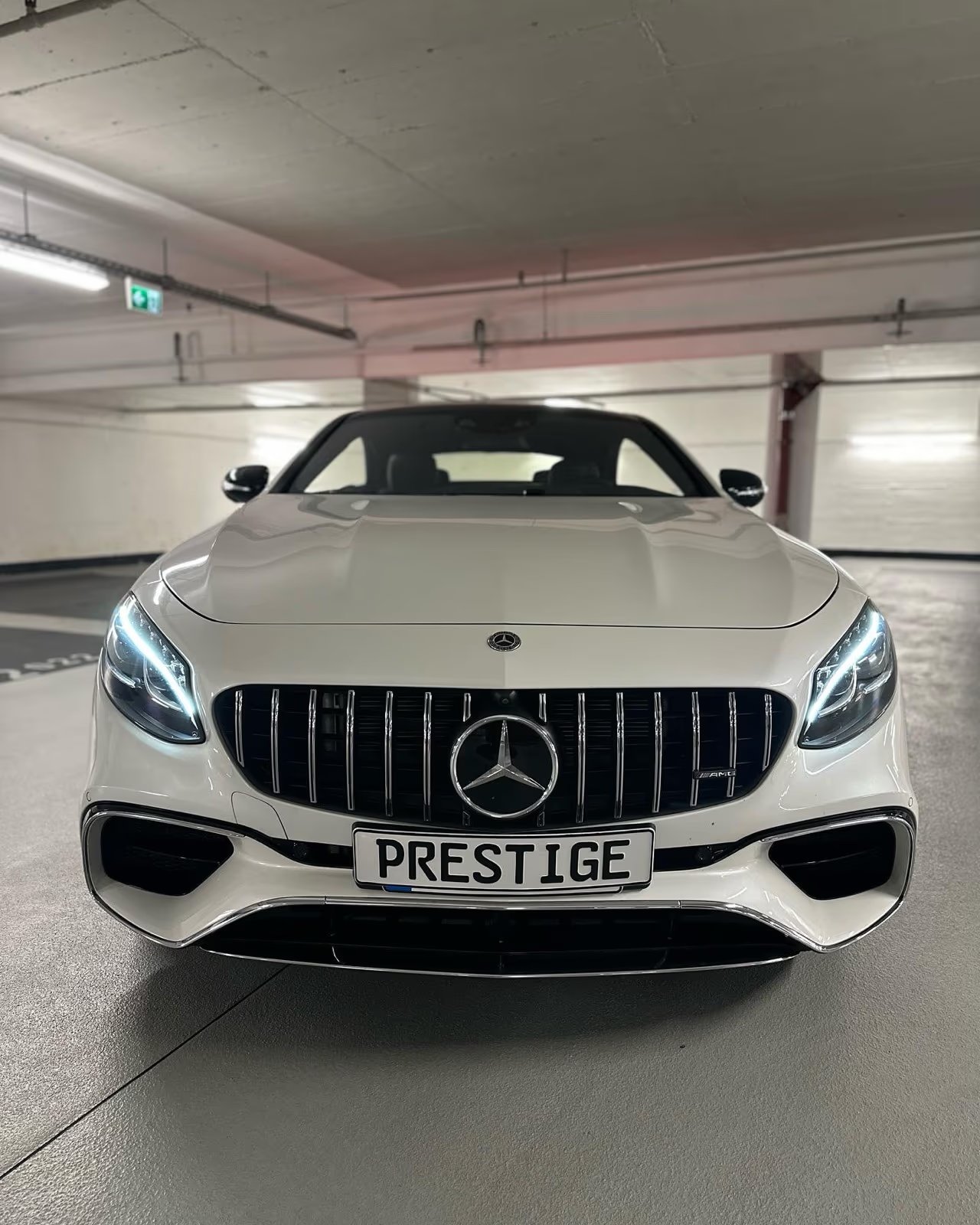 Mercedes-Benz Coupé Bild 3
