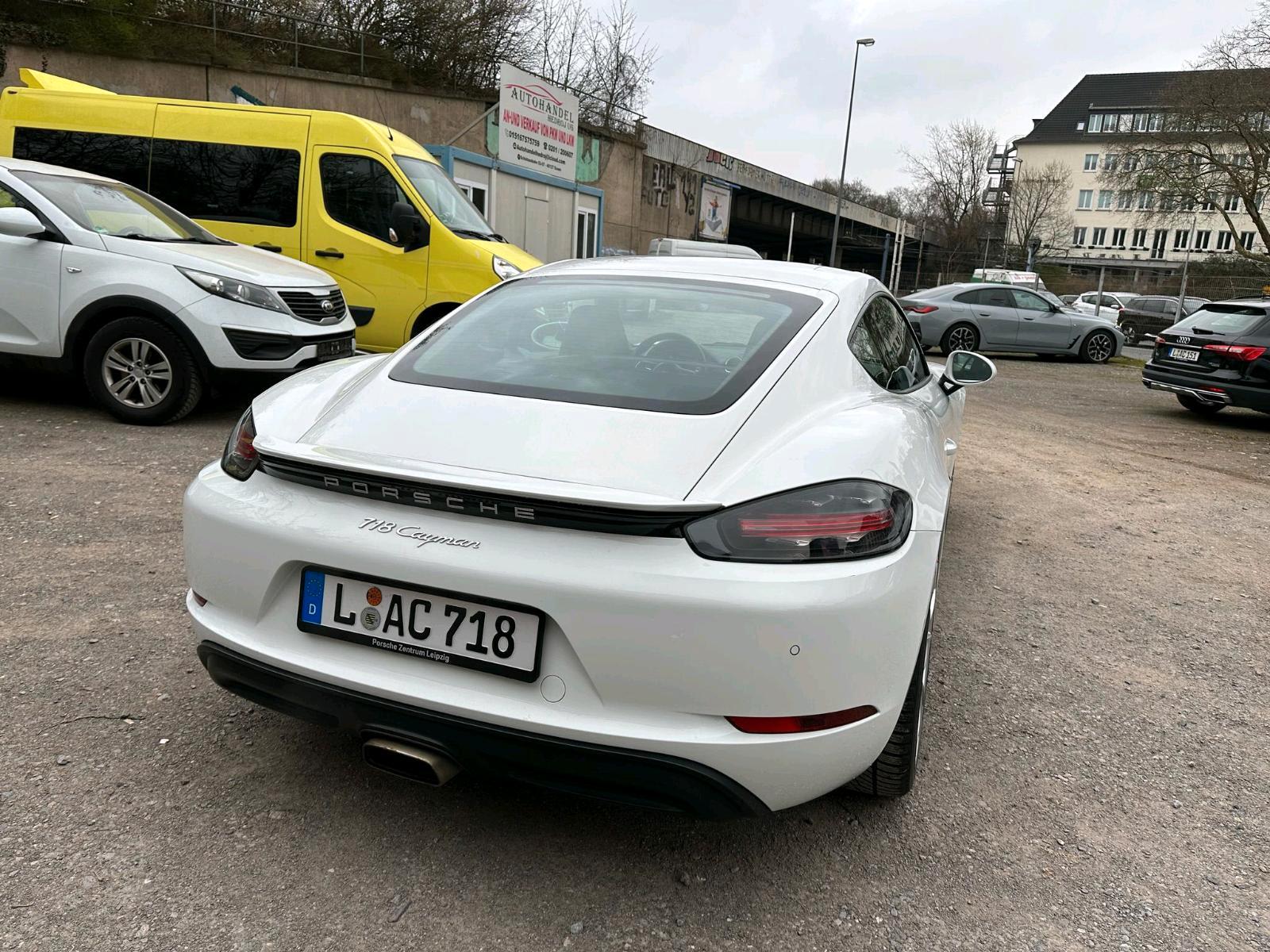 Porsche Sport Bild 4