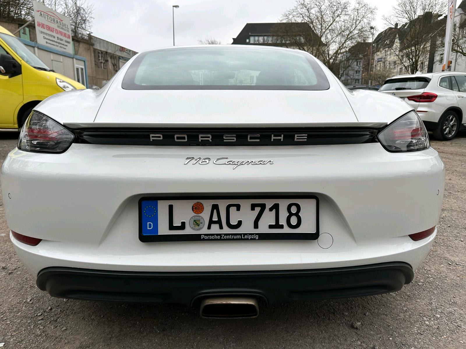 Porsche Sport Bild 5