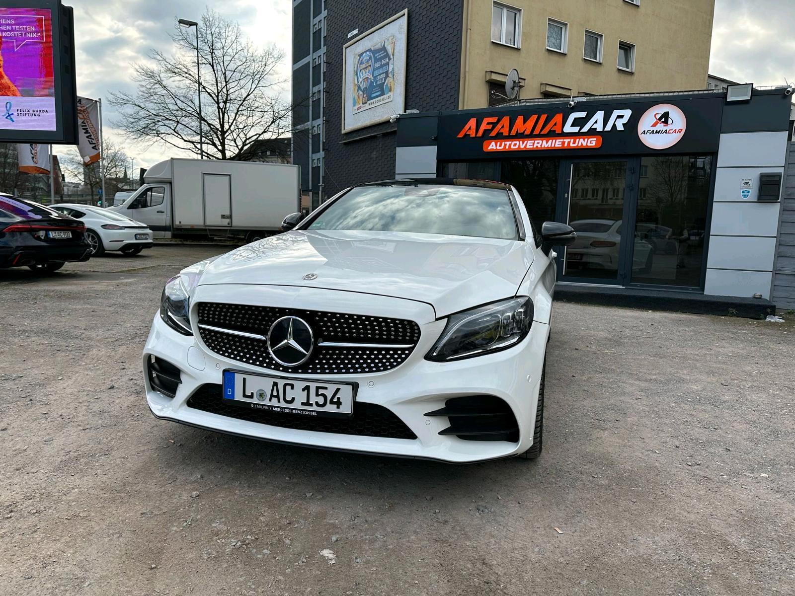 Mercedes C 300 Coupe Leihwagen Afamiacar… Bild 3