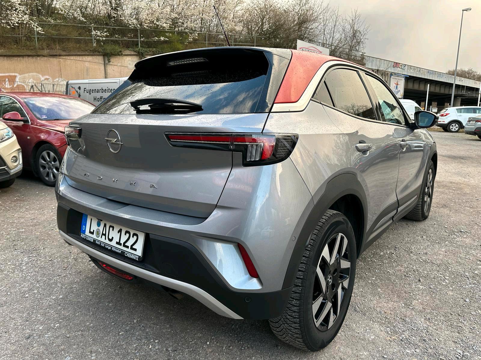 Opel SUV Bild 4