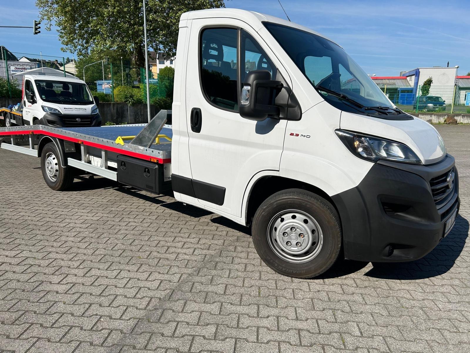 Autovermietung / Fiat Ducato Abschleppwagen bei… Bild 4