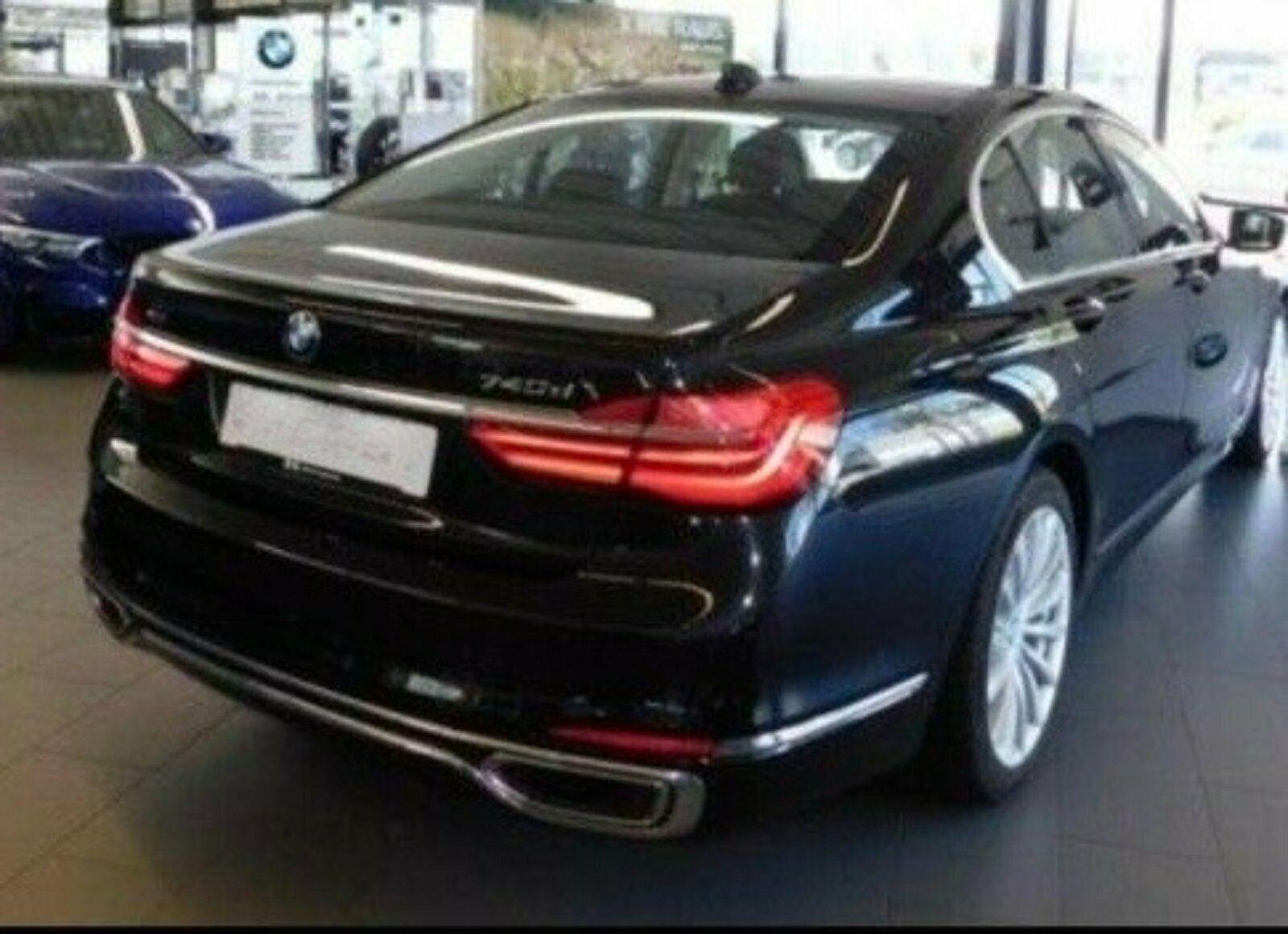 Autovermietung / BMW 740D xDrive bei Trans-Cars Bild 4