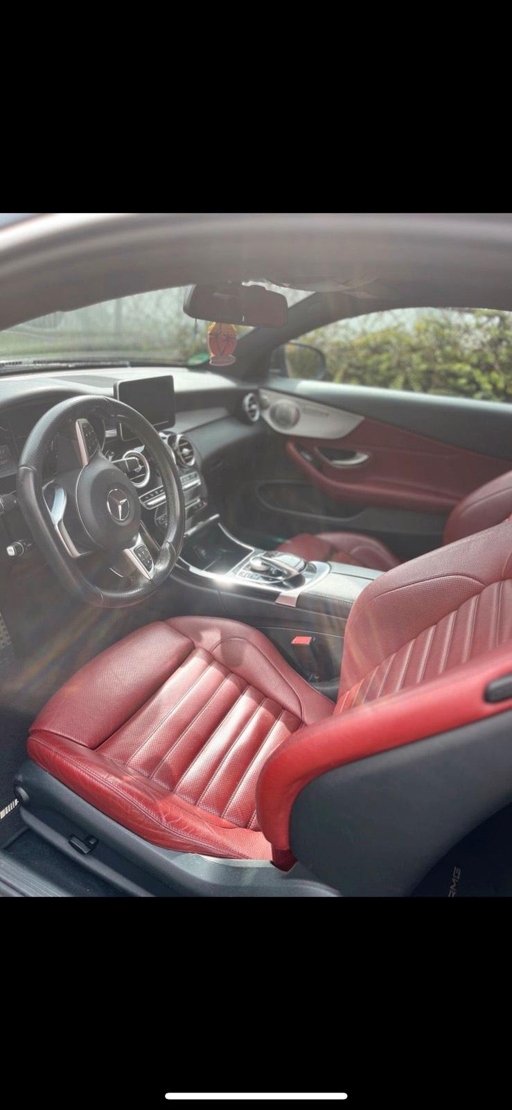 Mercedes-Benz Coupé Bild 3