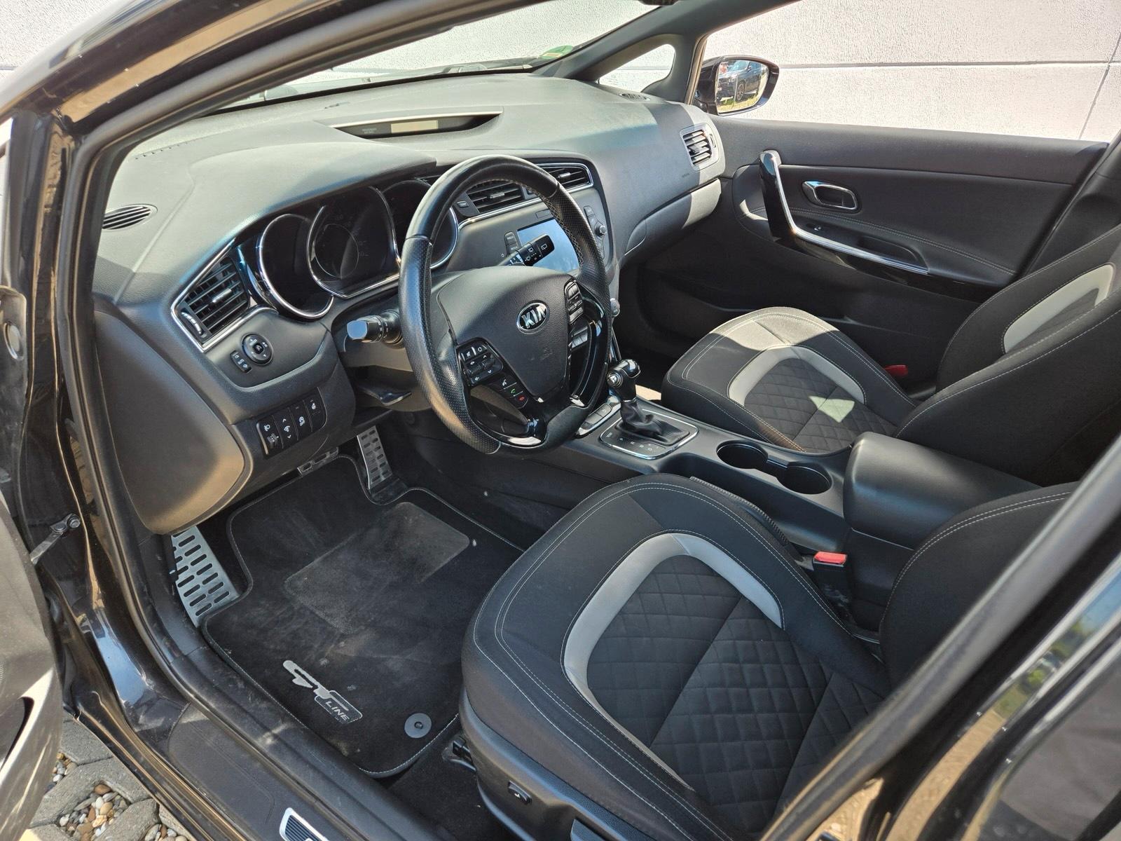 Kia Ceed GT Diesel Automatik Autovermietung Bild 6