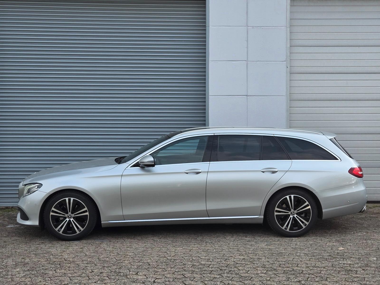 69€ Mercedes E-Klasse W213 Autovermietung Bild 3
