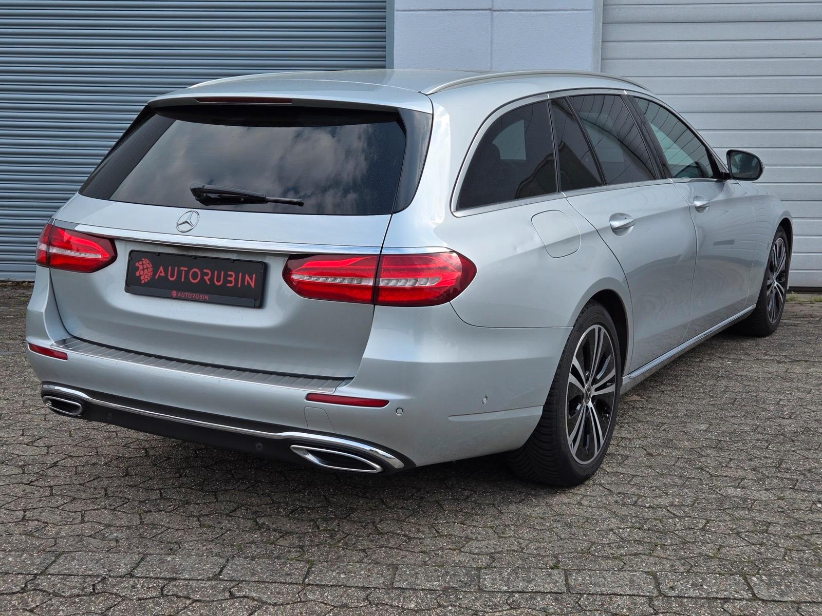 69€ Mercedes E-Klasse W213 Autovermietung Bild 4