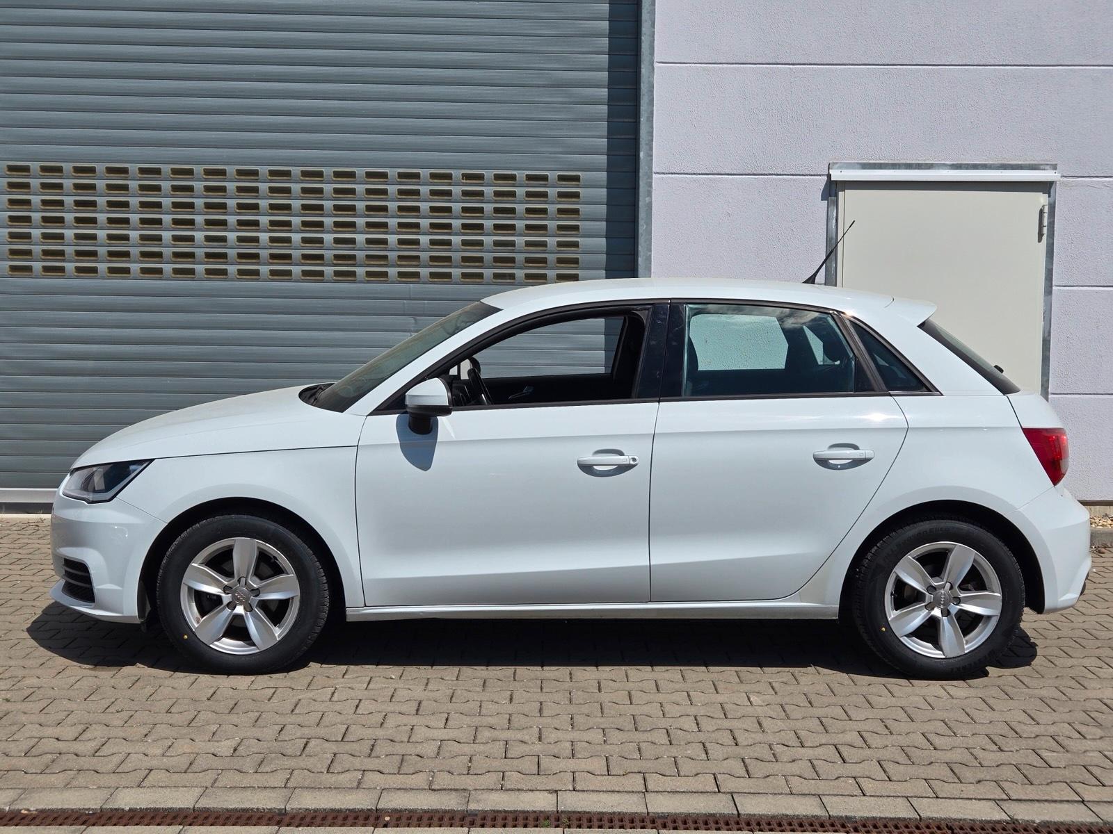 Audi A1 Sportback Autovermietung NUR 45€ Bild 5