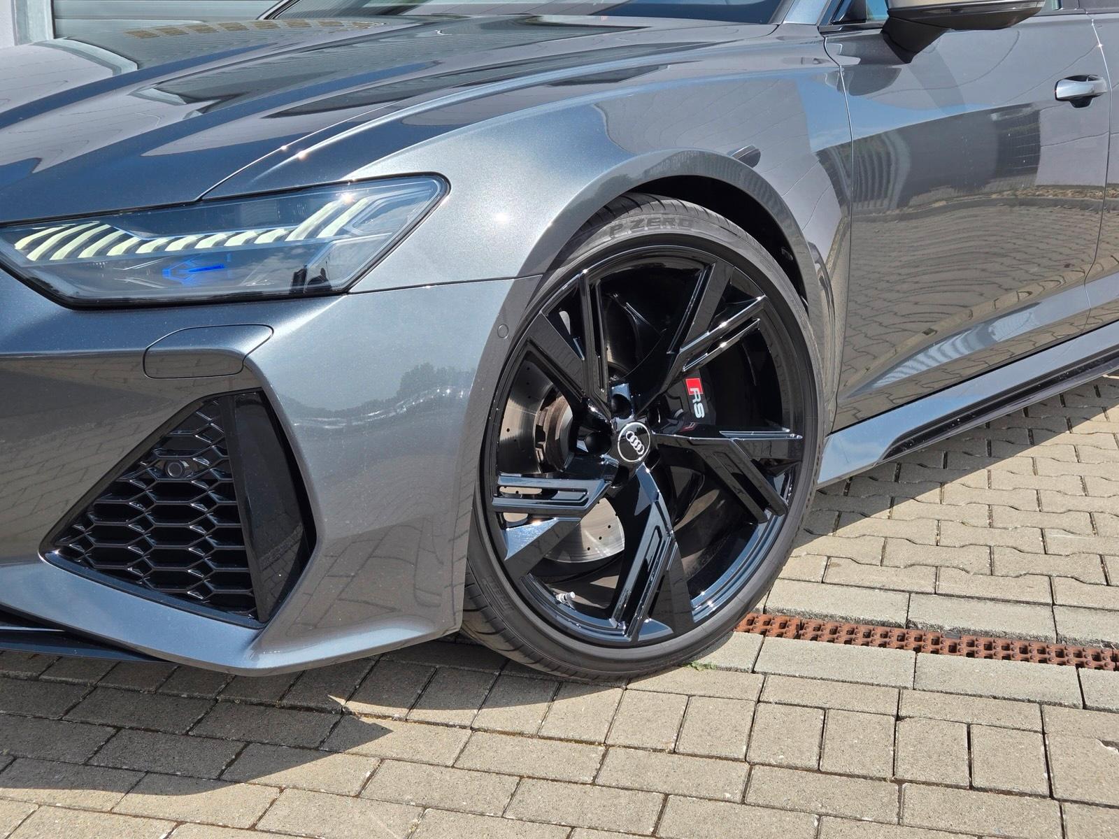 Audi RS6 C8 Autovermietung V8 Bi-Turbo Bild 5