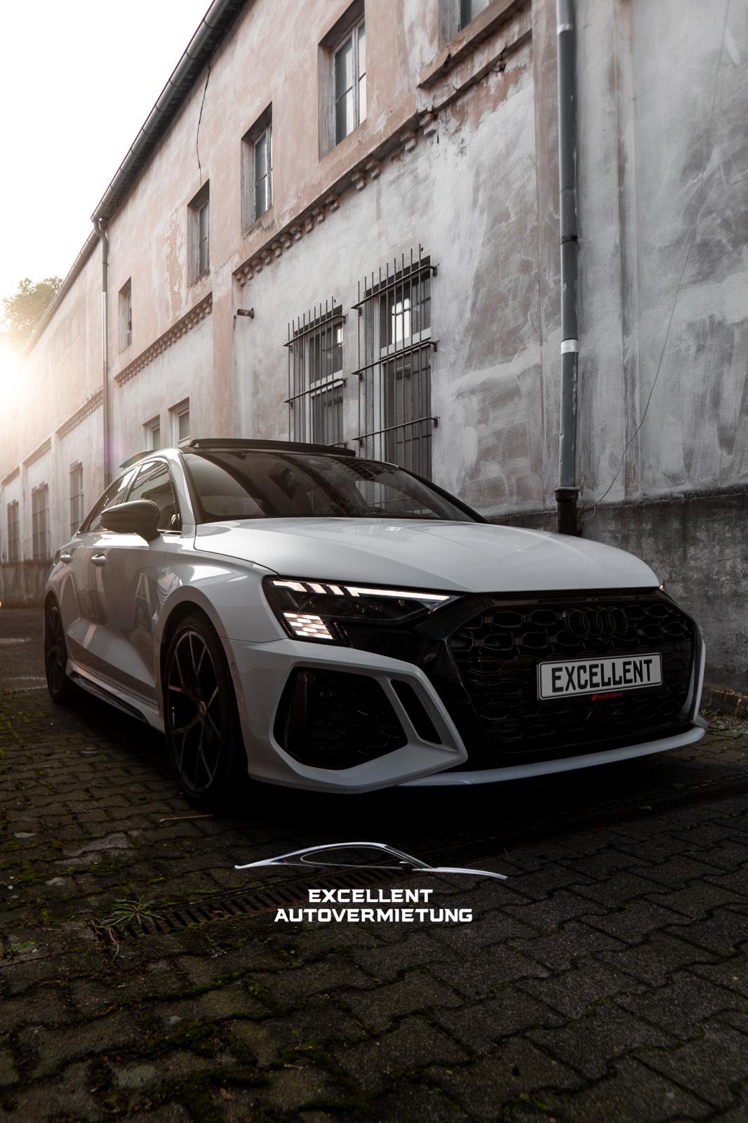 Audi Limousine Bild 3