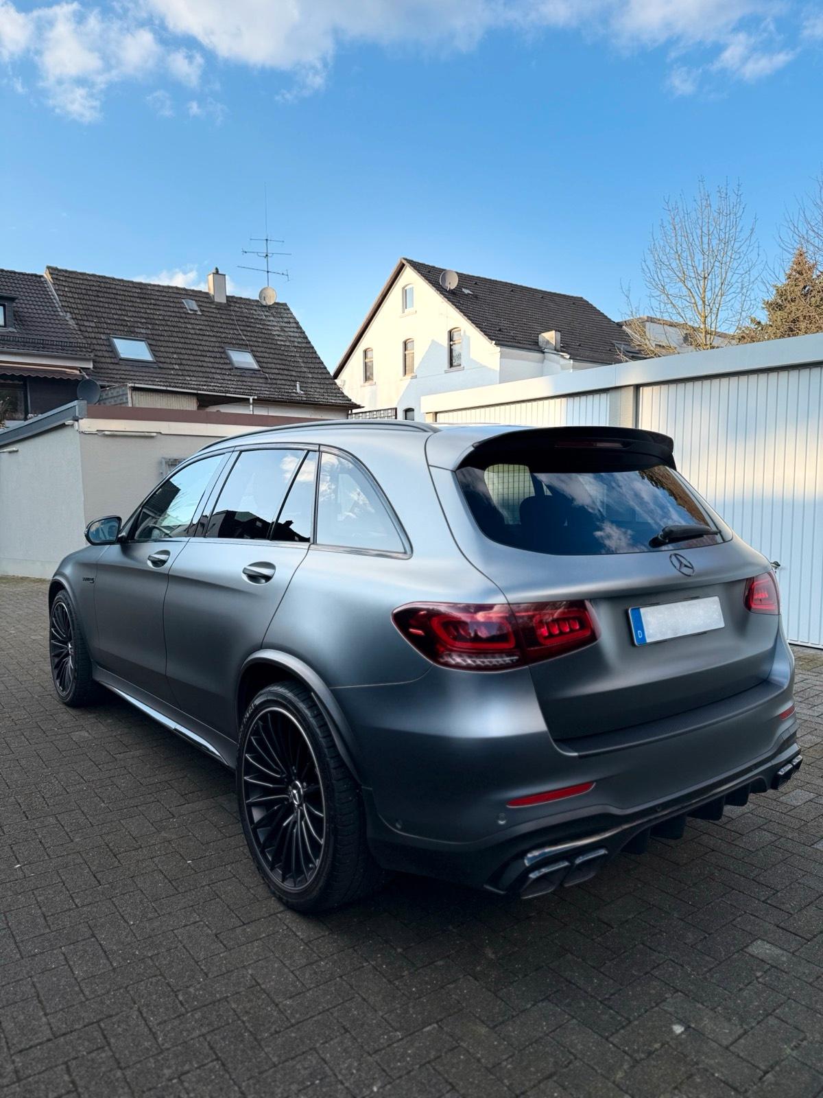 Mercedes-Benz SUV Bild 3