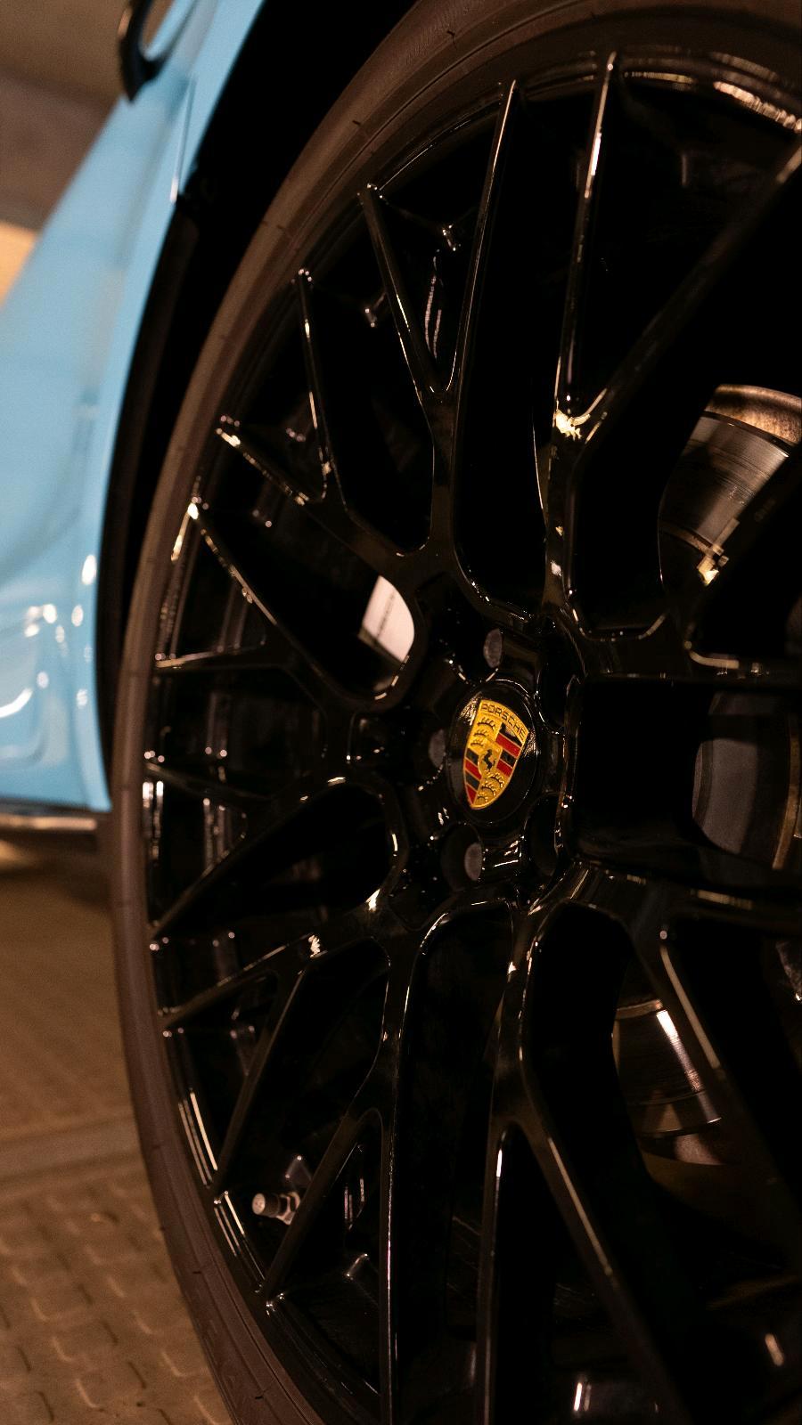 Porsche SUV Bild 6