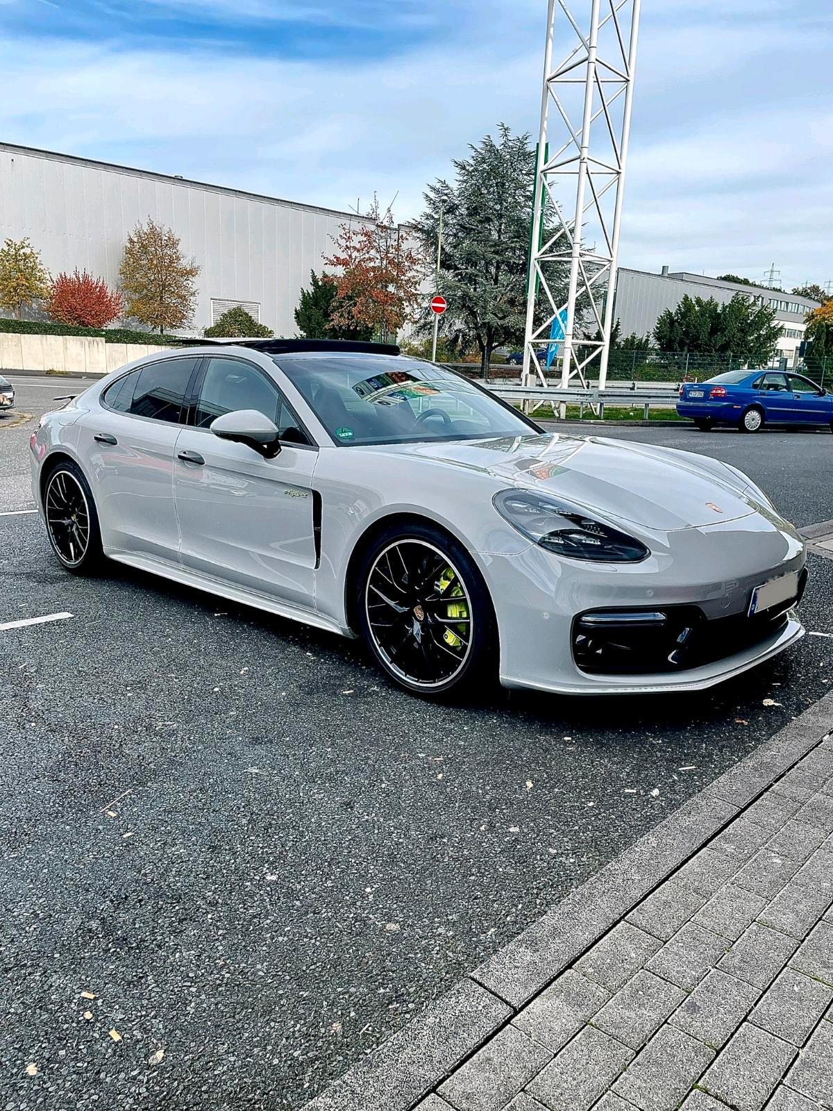 Porsche Sport Bild 4