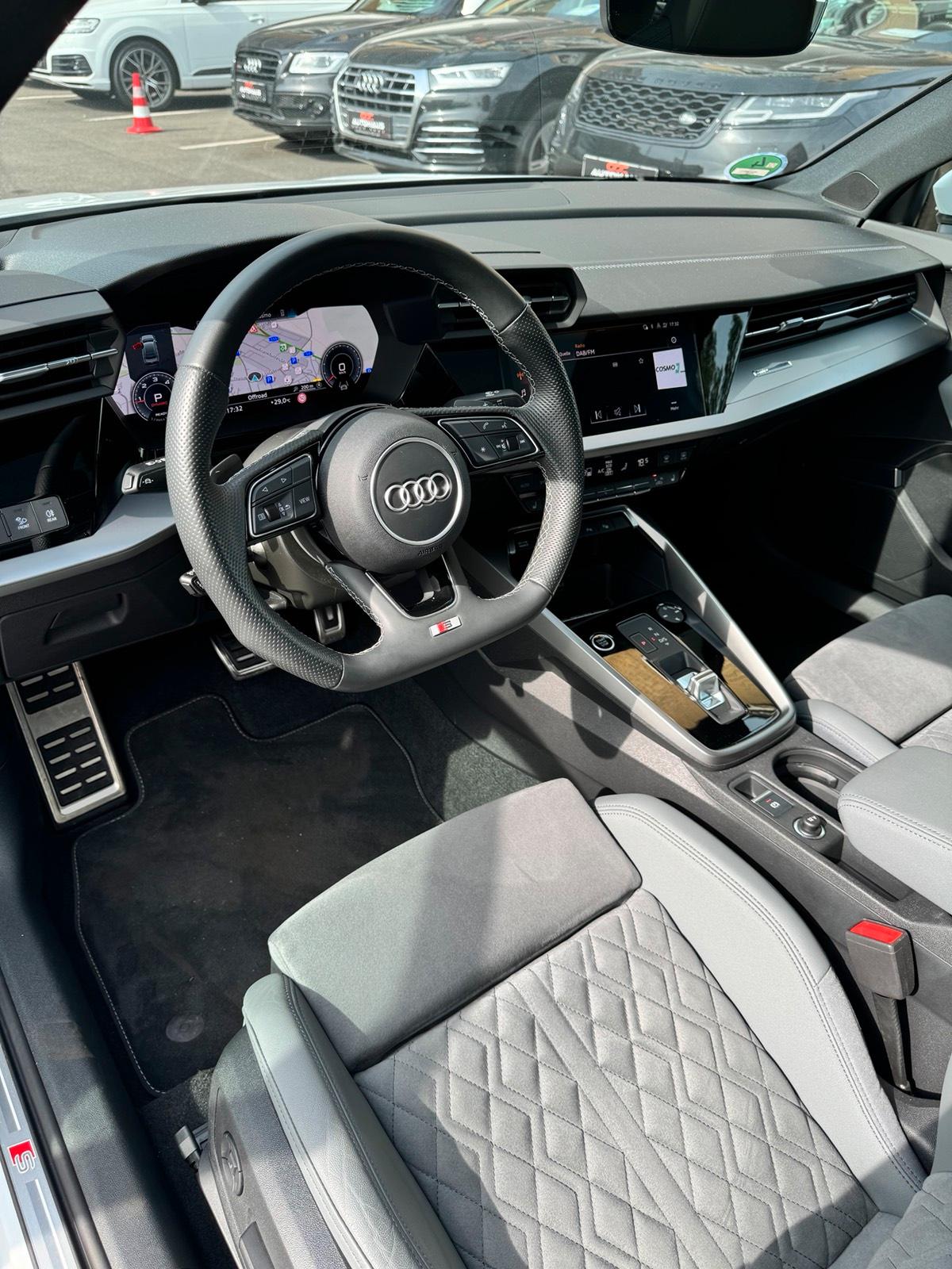 Audi Limousine Bild 3