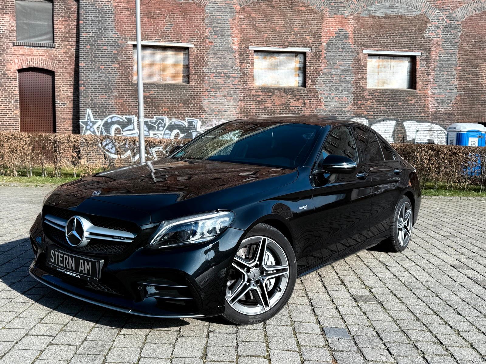 Mercedes-Benz Sport Bild 2
