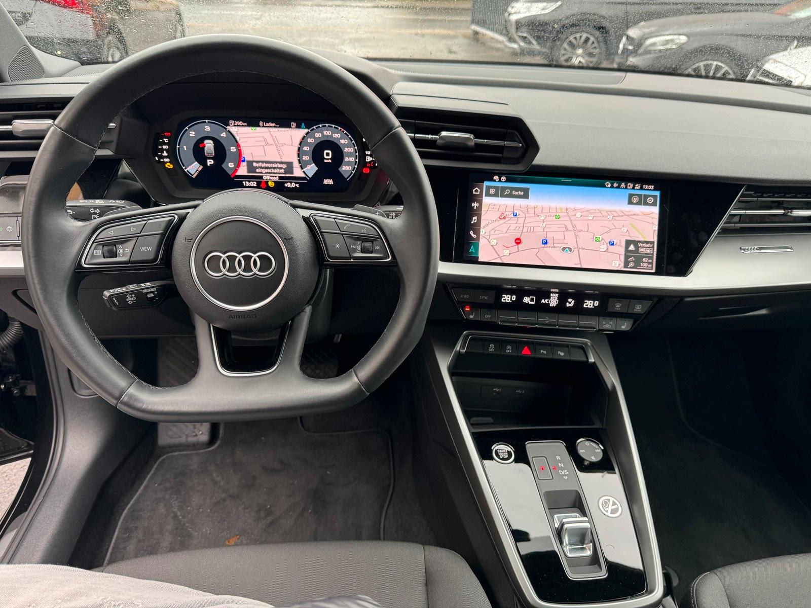 Audi A3 Sportback S-Line / Autovermietung / / Köln Bild 5