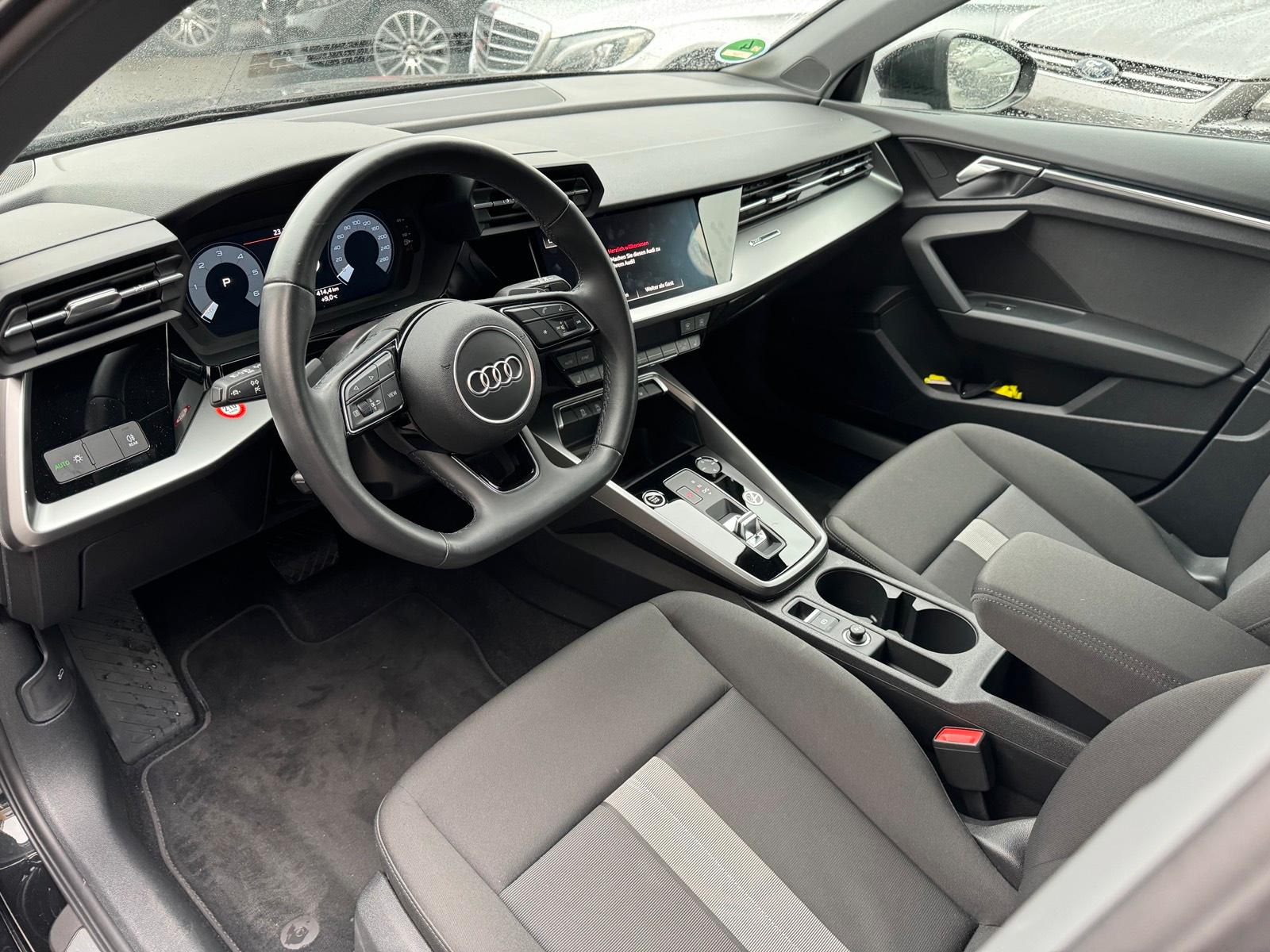 Audi A3 Sportback S-Line / Autovermietung / / Köln Bild 6