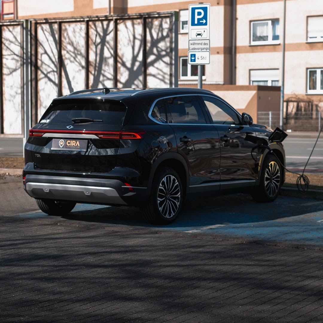 Sonstige SUV Bild 4