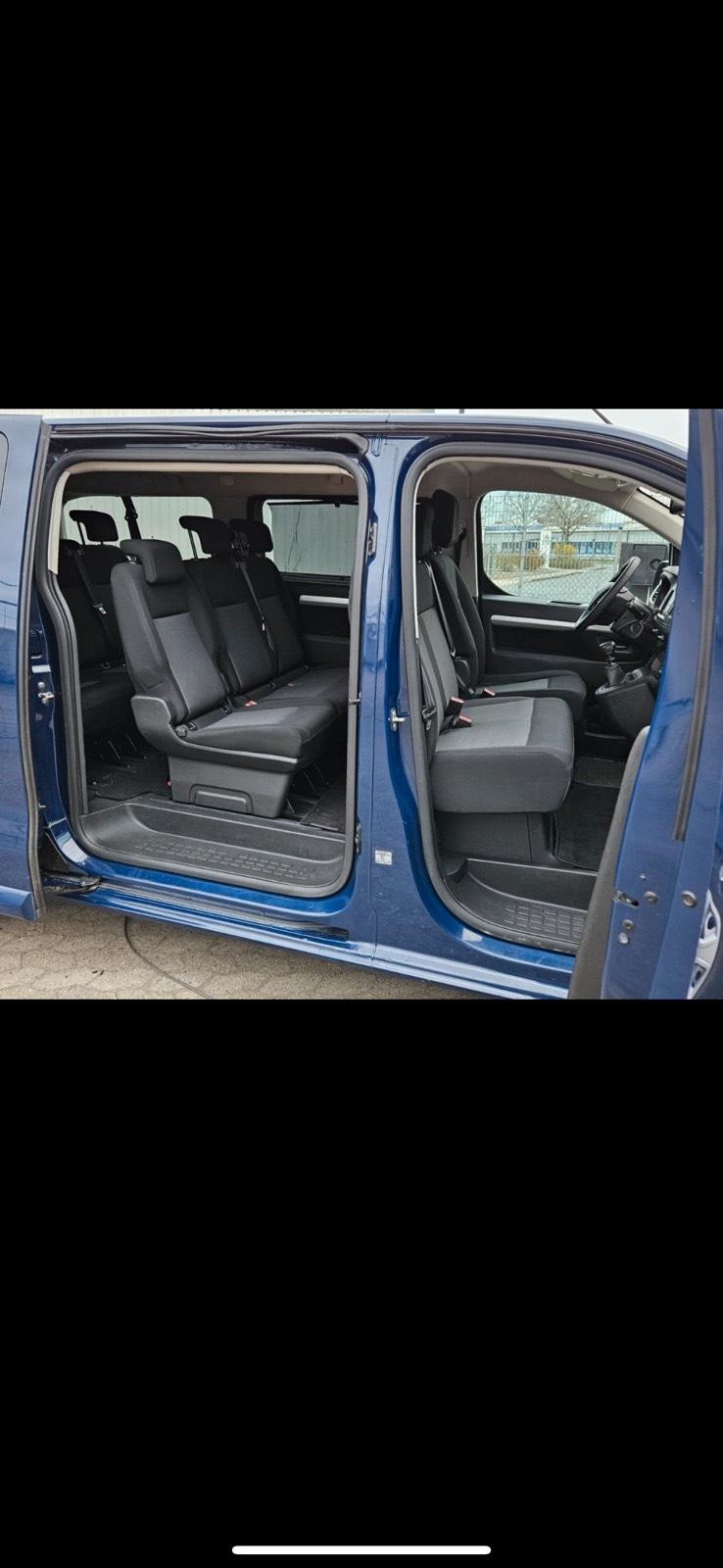 Bulli PKW 5 -7-9 Sitzer Kombi AHK Bild 5