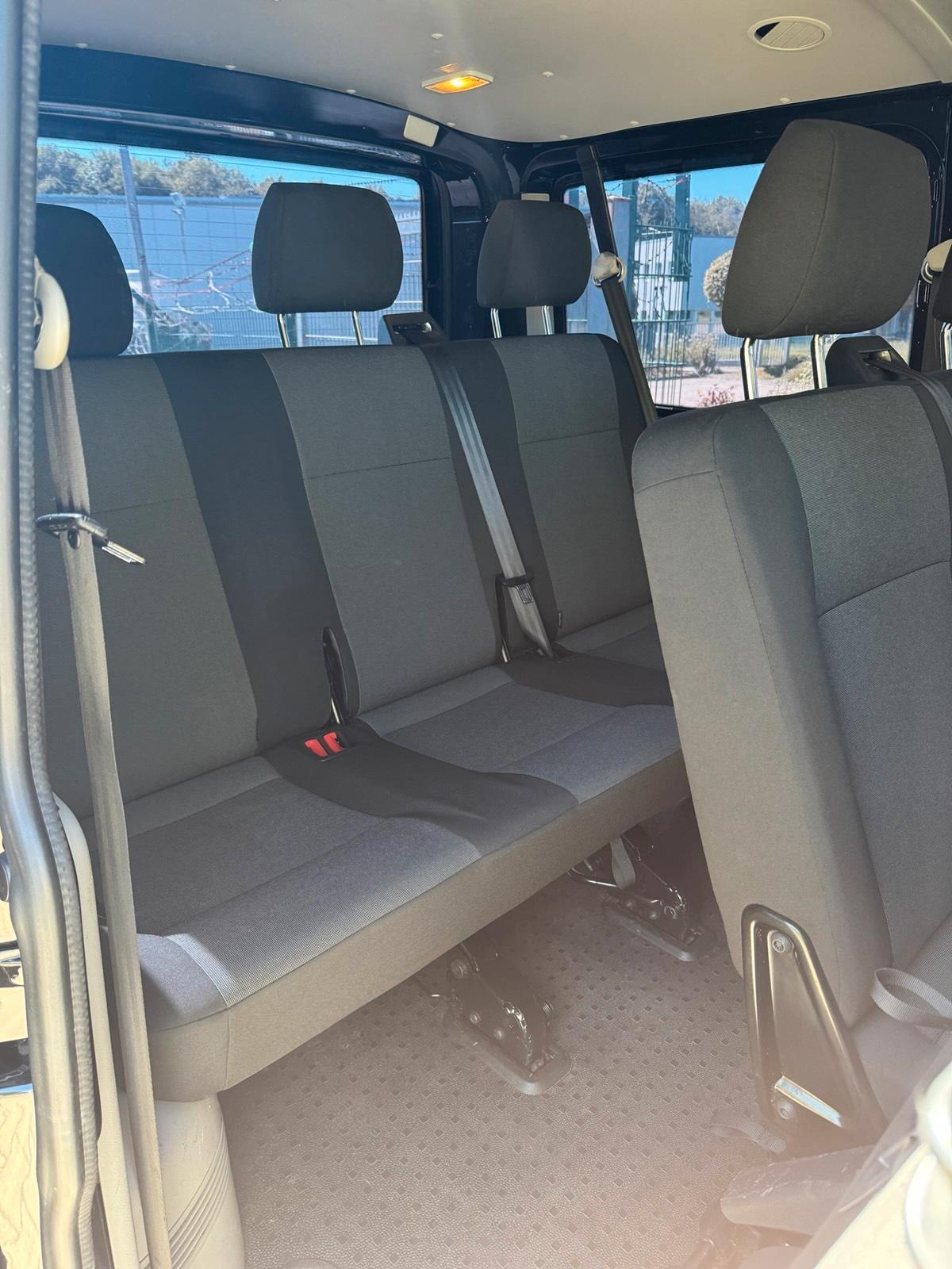 Volkswagen Kleinbus Bild 4