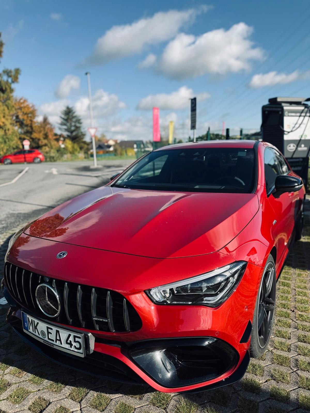 Mercedes-Benz Sport Bild 3