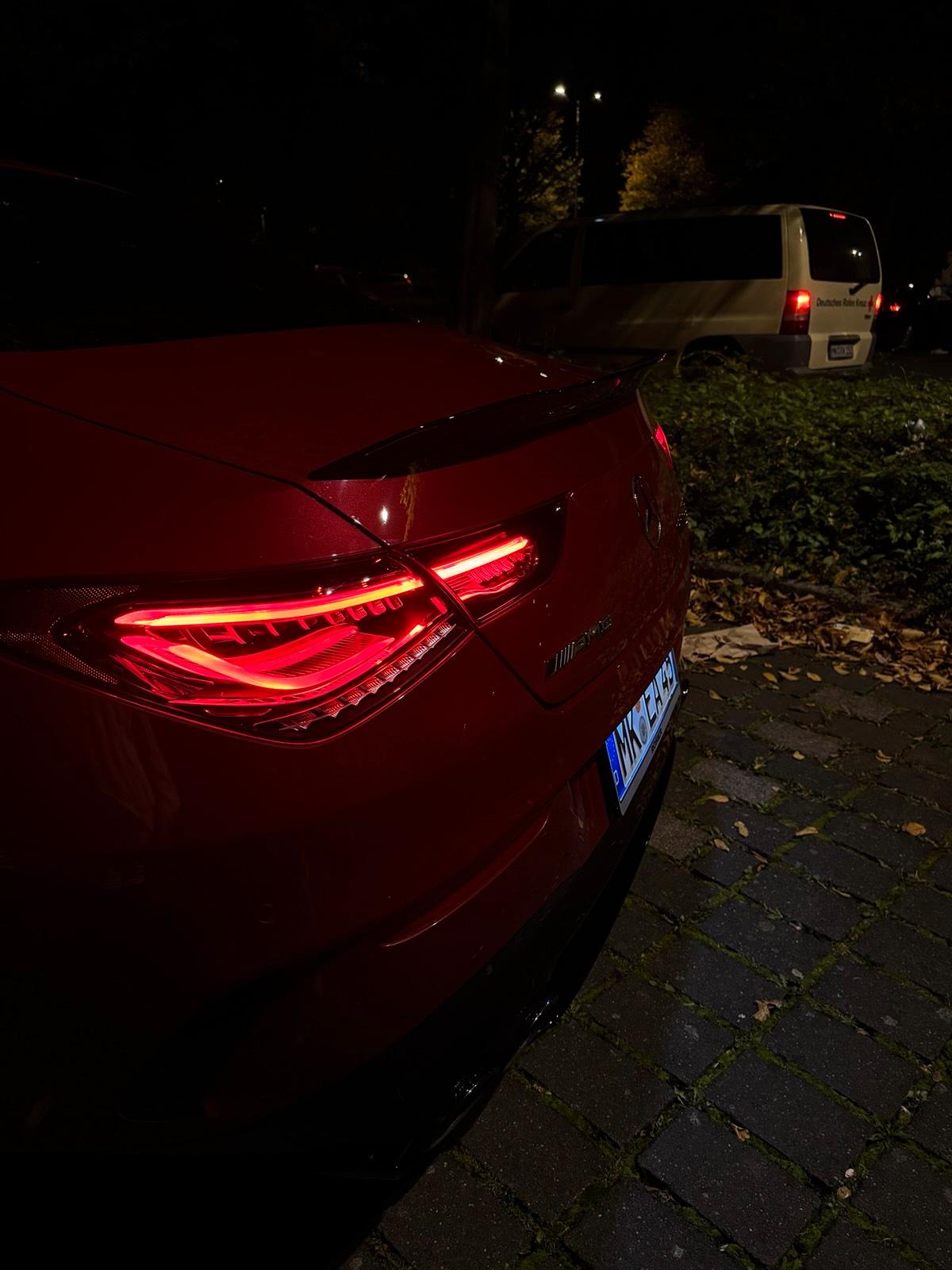 Mercedes-Benz Sport Bild 6