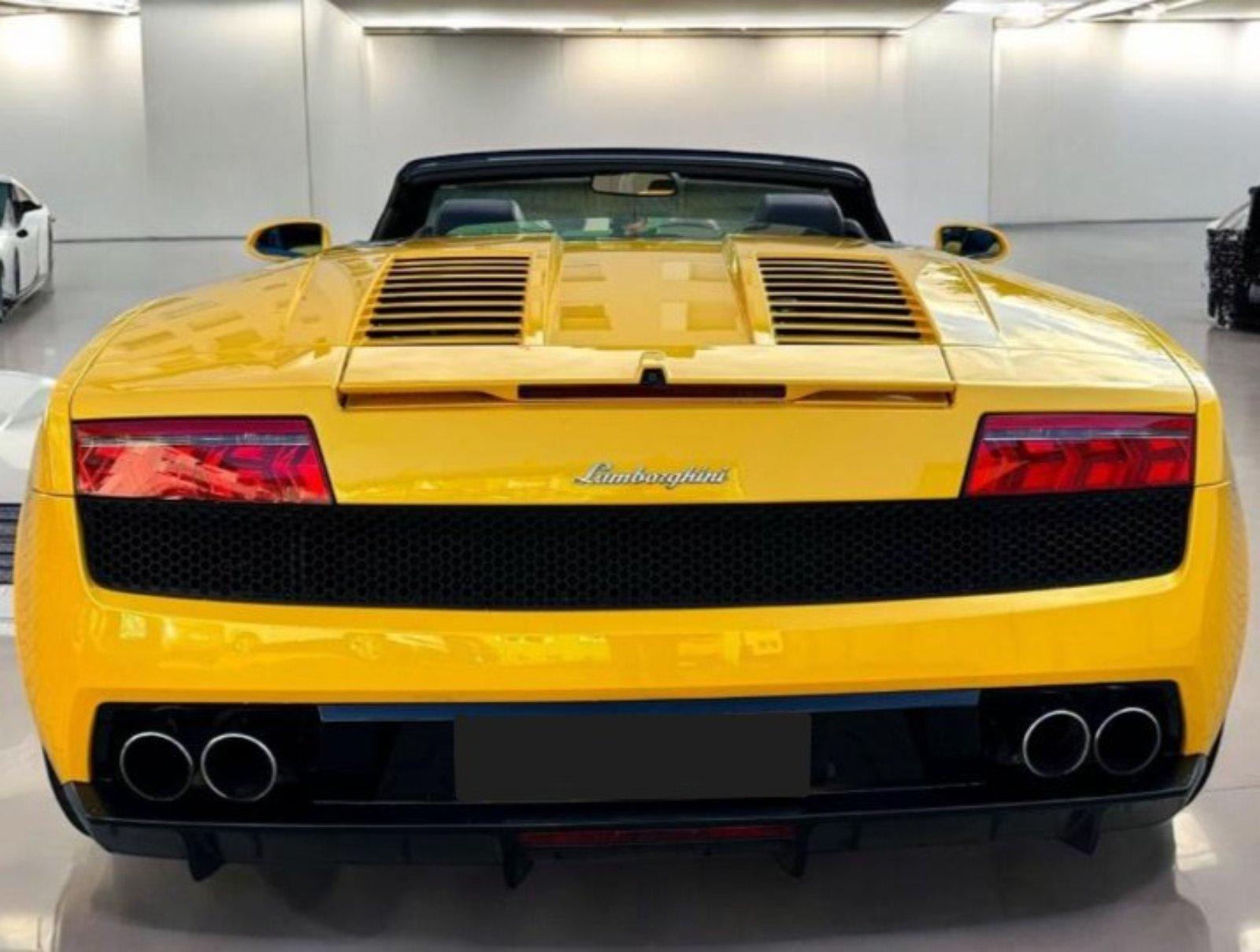 Lamborghini Sport Bild 6